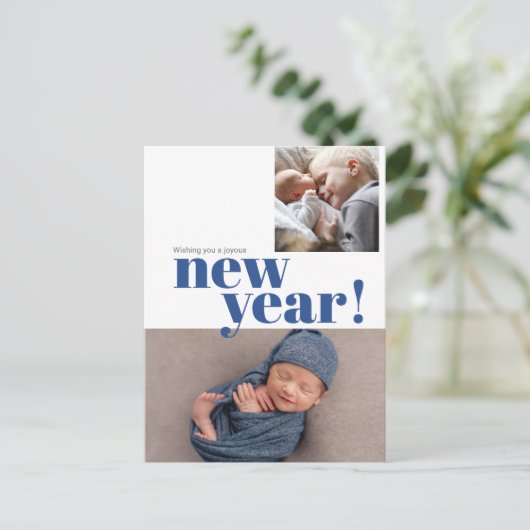 新年モダン青男の赤ちゃん誕生写真 ポストカード (スタンド正面)