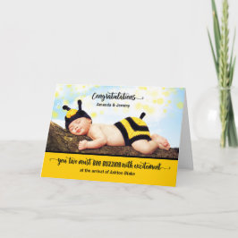 新生児が興奮してブーンと鳴り響く カード