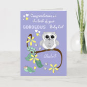 新生児の女の子のおめでとう紫かわいいフクロウ カード (正面)