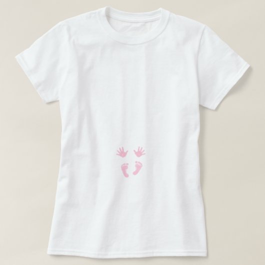 新生児の女の子のピンク手およびマタニティシャツ足の Tシャツ (デザイン正面)