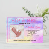 新生児の水色ピンクのsipと見るカスタムの写真 招待状 (スタンド正面)