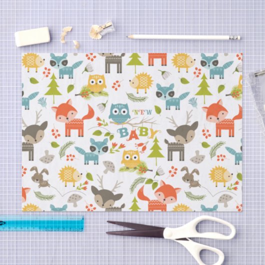 新生児タイポグラフィと可愛い木動物 薄葉紙 (クラフト)