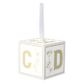 新生児先頭クリスマスアルファベット文字ブロック（白） & キューブオーナメント (裏面アングル)