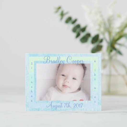 新生児男の生まれたばかりの子の出産のお知らせ 案内ポストカード (スタンド正面)