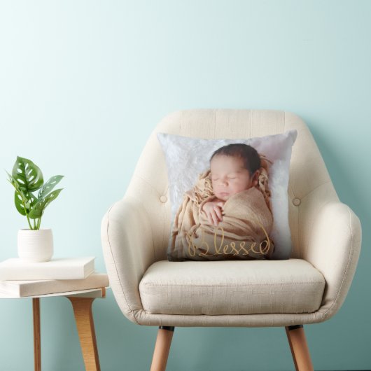 新生児賛美写真 クッション (椅子)