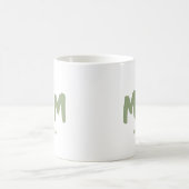 新米ママ セージグリーン タイポグラフィー コーヒーマグカップ (中央)