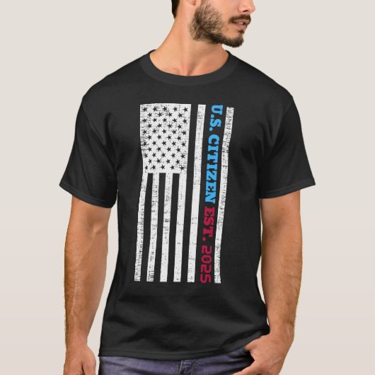 新米市民Est 2025アメリカ移民の市民 Tシャツ (正面)