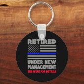 新経営体制で引退 薄い青いライン キーホルダー (正面)