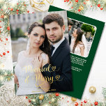 新結婚したメリー婚の第1回のクリスマス写真ハート 箔シーズンカード<br><div class="desc">これ結婚したと私たちの初めてのクリスマスのメリー2-photo金ゴールドフォイルのクラシックとカードは新しいカップルの初めてのクリスマスに完璧な方法です，そのクリーンでフォントとの休日の色と2つの写真のための部屋と背中の森の緑の背景にメッセージ。"とよくはしゃぐ"のメメリーッセージは、一緒に彼らの最初の休暇のシーズンに思い祝を持って感傷的な方法である。このカードはピローや結婚したオーナメントなどメリーのコレクションやコレクションの一部である！私のすべてのデザインはZazzleの任意の製品に転送でき運る。特別なカスタムデザインのリクエストや問い合わせについては、メッセージを送信する。注文に関するお問い合わせ、返品、交換は、Zazzleカスタマ連絡ーサポートチーム(https://www.zazzle.com/about/ask)までお問い合わせください。ありがとうストップございます！©PoppyMeadowDesigns 2023</div>