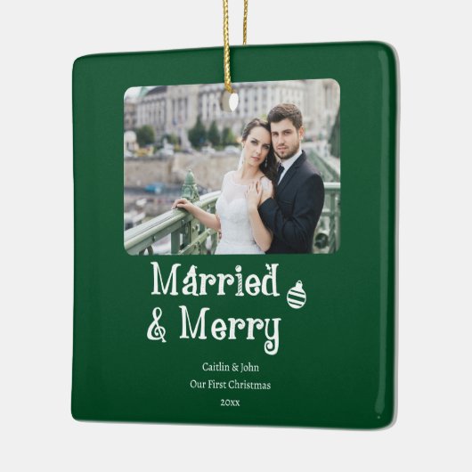 新結婚したメリー婚1stクリスマスグリーン写真 セラミックオーナメント (左)