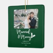 新結婚したメリー婚1stクリスマスフォトグリーン セラミックオーナメント (左)