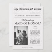 新聞の写真を使ったユニークなブライズメイドへのプロポーズ 招待状 (正面)