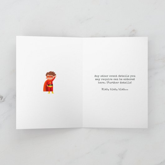 新聞スーパーヒーロー誕生パーティーの写真 招待状 (内部)