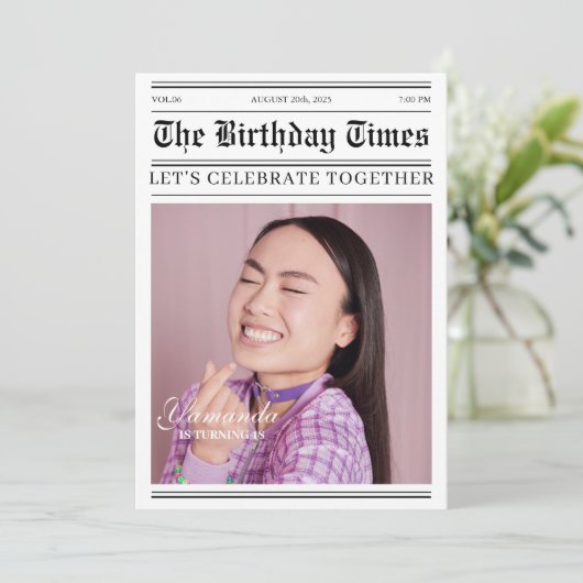 新聞ユニーク18誕生日写真 招待状 (スタンド正面)