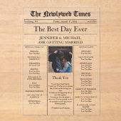 新聞伝統的ヴィンテージ結婚式 アクリル招待状 (正面)