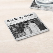 新聞記事の結婚披露宴 スクエアペーパーコースター (アングル)