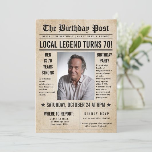 新聞誕生日ニューおもしろいスユーモアのあるメンズ70th 招待状 (スタンド正面)