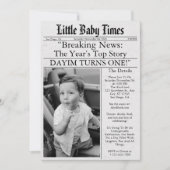 新聞風ユニークな楽しい写真 1歳の誕生日パーティー 招待状 (正面)