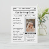 新聞風100歳の誕生日お祝い雑誌表紙フォト 招待状 (スタンド正面)