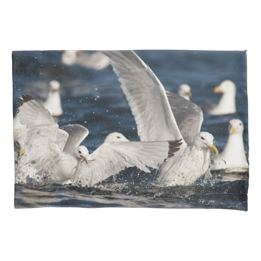 新興峡谷 枕カバー (正面左)