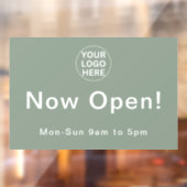 【新規オープン】ビジネスアワー オープンのお知らせ サググリーンロゴ ウィンドウサイン (シート2)
