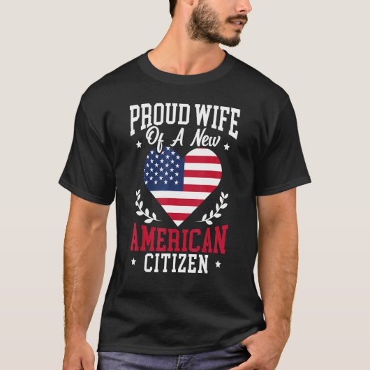 新誇りを持ったしいアメリカ憲法のWIfe Tシャツ (正面)