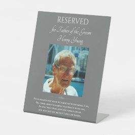 新郎のグレーの父結婚記念椅子 台座サイン