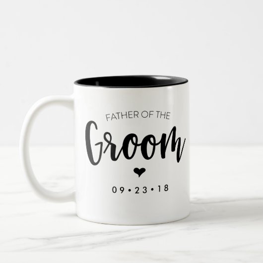 新郎のマグの父はあなたの日付を個人化します ツートーンマグカップ (左)