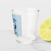 新郎の最後の独身パーティスキー場での週末 ショットグラス (右)