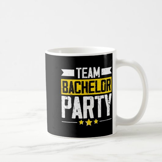 新郎の面白い結婚式前の独身パーティー コーヒーマグカップ (右)