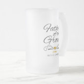 新郎パーソナライズされた金ゴールドの父のハート フロストグラスビールジョッキ (正面右)