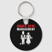 新郎新婦の結婚式の日の結婚たった今結婚しました キーホルダー (正面)