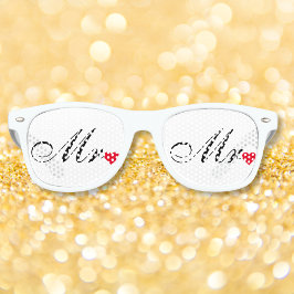 新郎新婦 カップル 結婚式 披露宴 サングラス