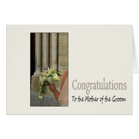 新郎祝いの母親 (正面横)