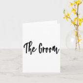 新郎 – バチュラーパーティ準備の結婚式の日 カード (黄色い花)