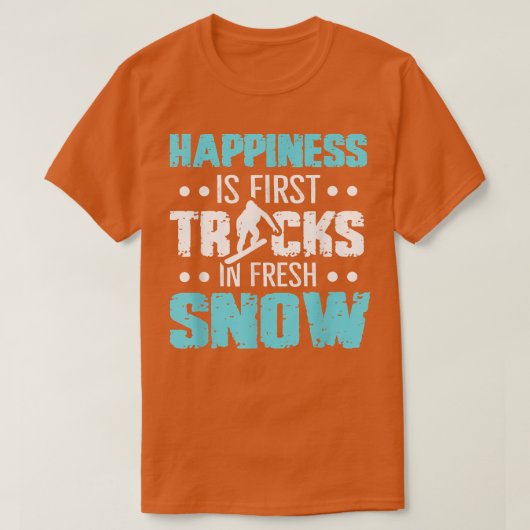 新雪のスノーボード・ワインの中で幸せが第一 Tシャツ (デザイン正面)