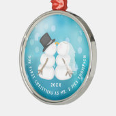 新雪カップル初めてのクリスマス メタルオーナメント (左)