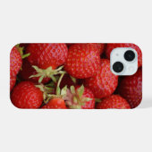 新鮮ないちごがいっぱい iPhone 15ケース (裏面横)