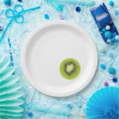 新鮮なキウイフルーツ。切り上げ切り切り切り切り切り切り切り切り切り切り切り切り切り切り切り ペーパープレート (パーティー)