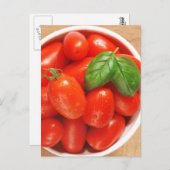 新鮮なトマトを栽培する ポストカード (正面/裏面)