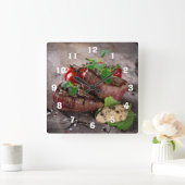 新鮮なハーブとトマトを添えたバーベキューステーキのグリル スクエア壁時計 (ホーム)