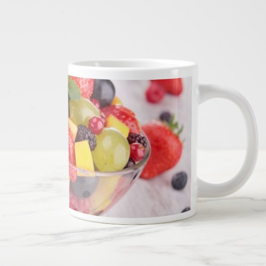 新鮮な果物サラダ ジャンボコーヒーマグカップ (右)