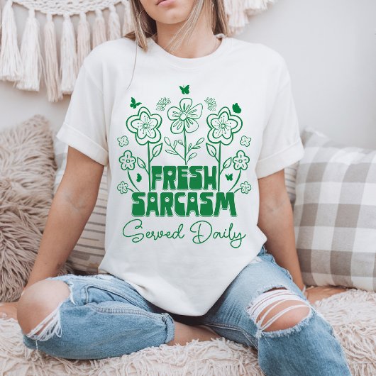 新鮮な皮肉が毎日のかわいい花蝶 Tシャツ