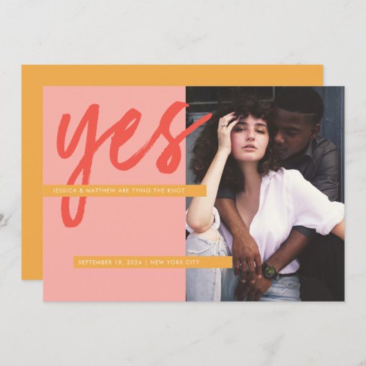 新鮮モダンなはっきりしたコーラルピンクの写真デートを保存 招待状 (正面/裏面)