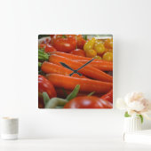 新鮮野菜の収穫 スクエア壁時計 (ホーム)