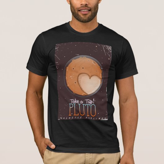 旅に出よう！冥王星の旅行ポスター Tシャツ (正面)