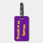 旅行は私のセラピーの荷物のラベルです ラゲッジタグ (裏面縦)