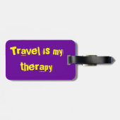 旅行は私のセラピーの荷物のラベルです ラゲッジタグ (裏面横)