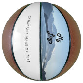 旅行代理店の休暇ツーリズム写真ビジネスのロゴ バスケットボール (縦)