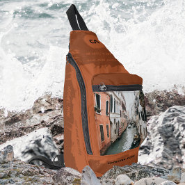 旅行引用文モノグラムあなたの写真Boho Rust スリングバッグ